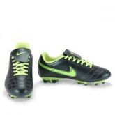 Chuteira Nike Egoli FG